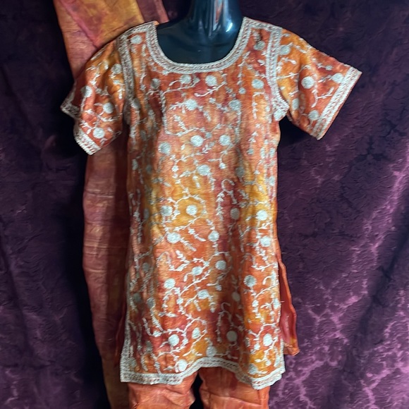 Women’s Sharara  3 piece set - Picture 2 of 10